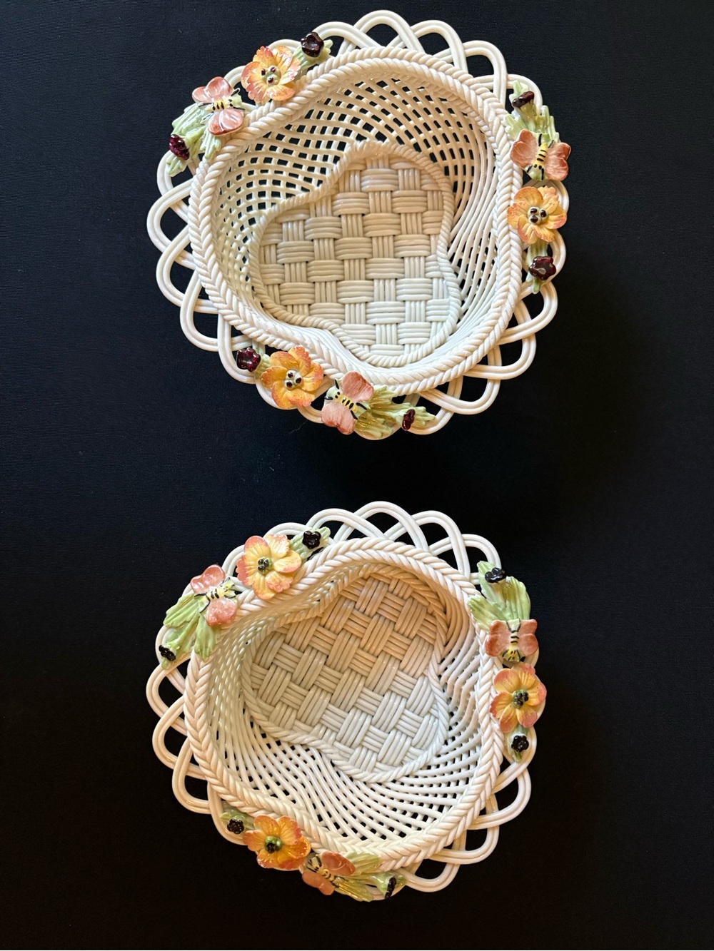 2 Belleek Irish Baskets, Woven Porcelain, Flowers and Bees. - Picture 1 of 7